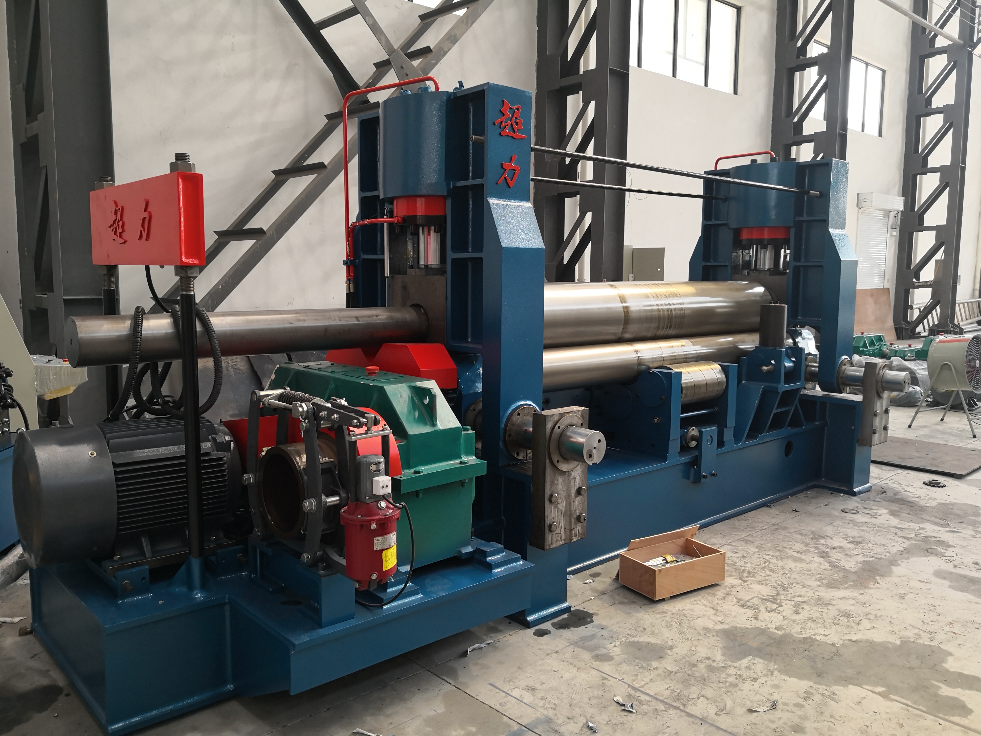 3-х валковая листогибочная машина